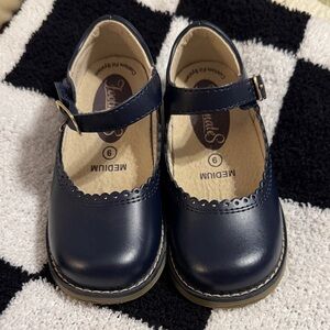 FootMates Navy Mary Jane Dress Shoes